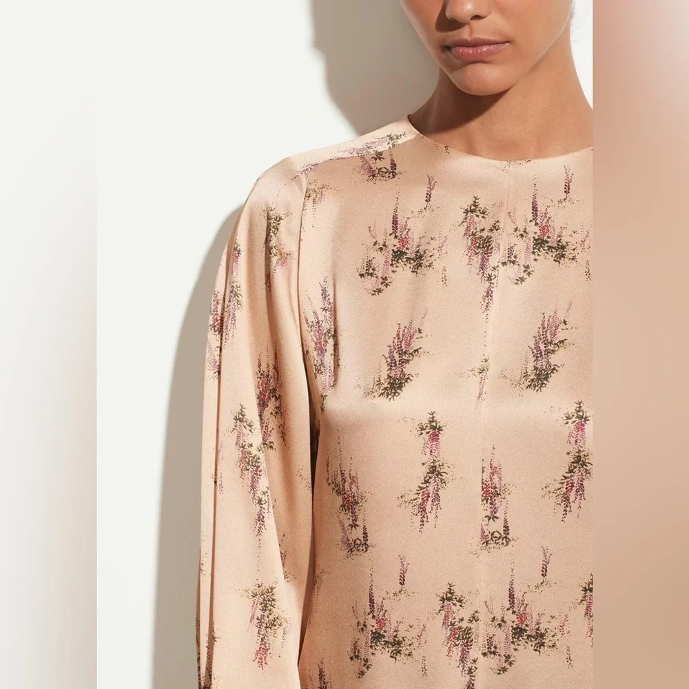NWT Vince Wisteria Silk Mock Neck Blouse - Picture 5 of 7